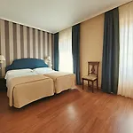Imperial 4*