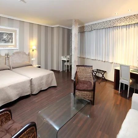 Imperial 4* Вальядолид