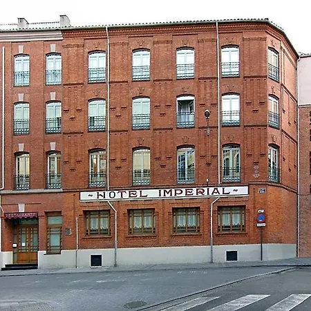 Imperial 4*
